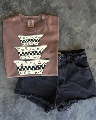 Western branded Tupperware graphic