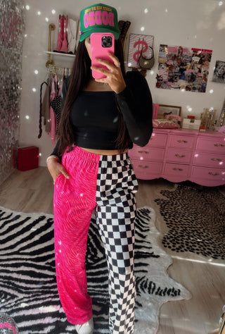 The double trouble Pink zebra and black and white checkered pants rts