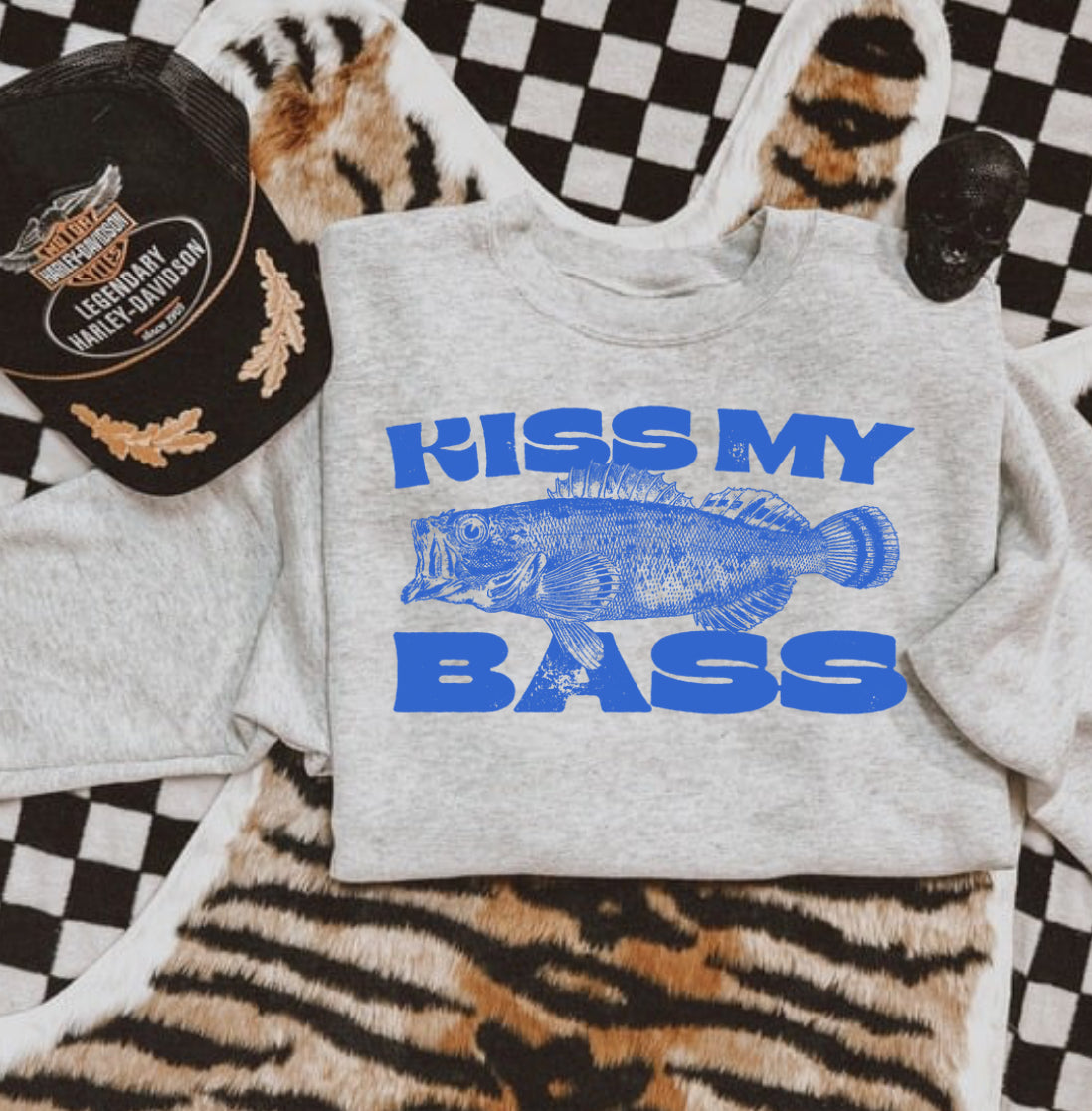 Kiss my bass