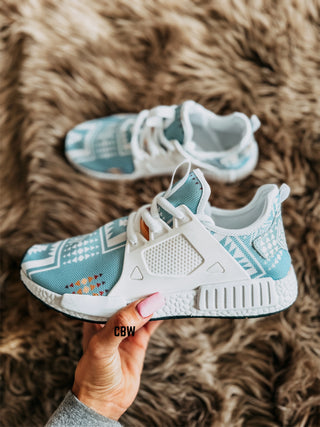 PUNCHY SNEAKERS PREORDER