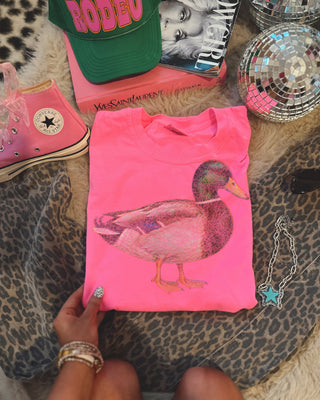 Vintage grunge halftone mallard