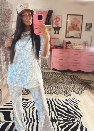 Main character matching set in white camo preorder