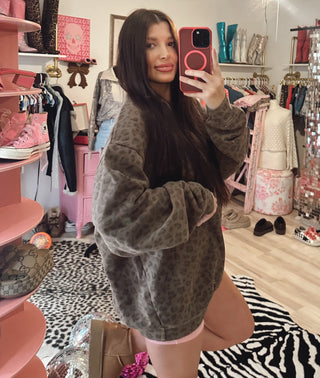 Ready to ship LEOPARD COTTON CREWNECKS