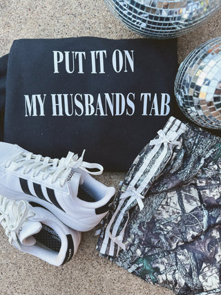 Put it on my husbands tab black comfort colors tee