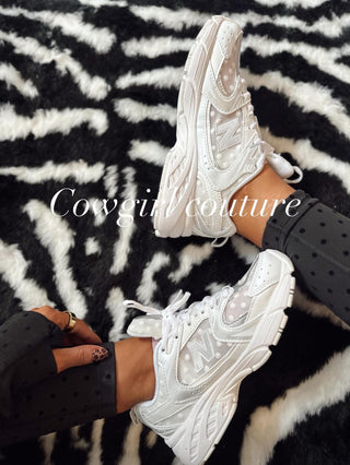 Polka dot sneakers ready to ship