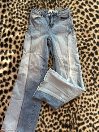 Blakely stretchy 2 tone flare | size 1 baileys closet