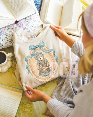 Coquette ornate frame teddy graphic