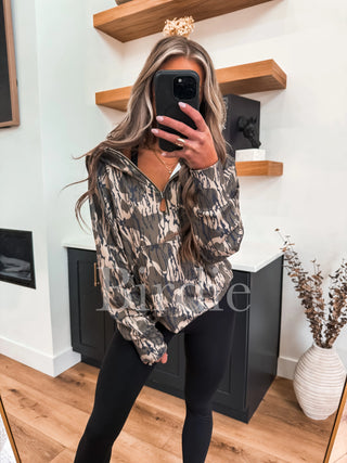 BIRDIE PREORDER Summer Quarter Zip Pullover in Bottomland Camo