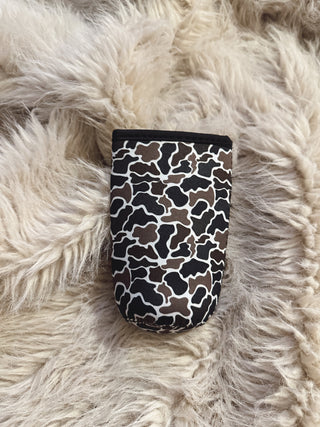 Slim can duck camo koozie