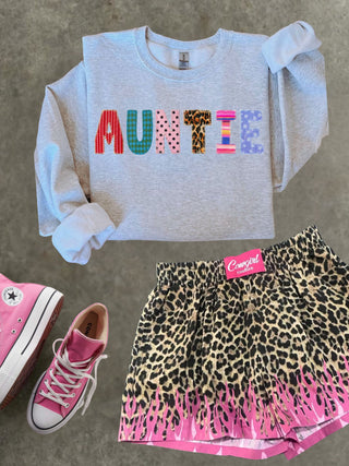 Faux appliqué auntie