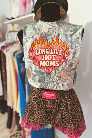 Long live hot moms CAMO MUSCLE TEE