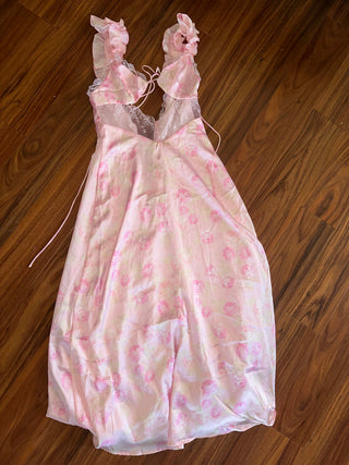 Small floral pink ruffle sleeve maxi baileys closet