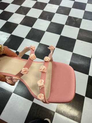 DEFAULT PINK HEELS READY TO SHIP SIZE 7.5
