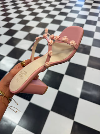 DEFAULT PINK HEELS READY TO SHIP SIZE 7.5