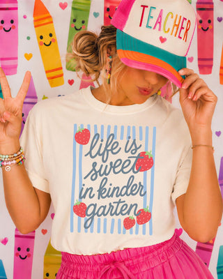 TEE TUESDAY | LIFE IS SWEET IN KINDER